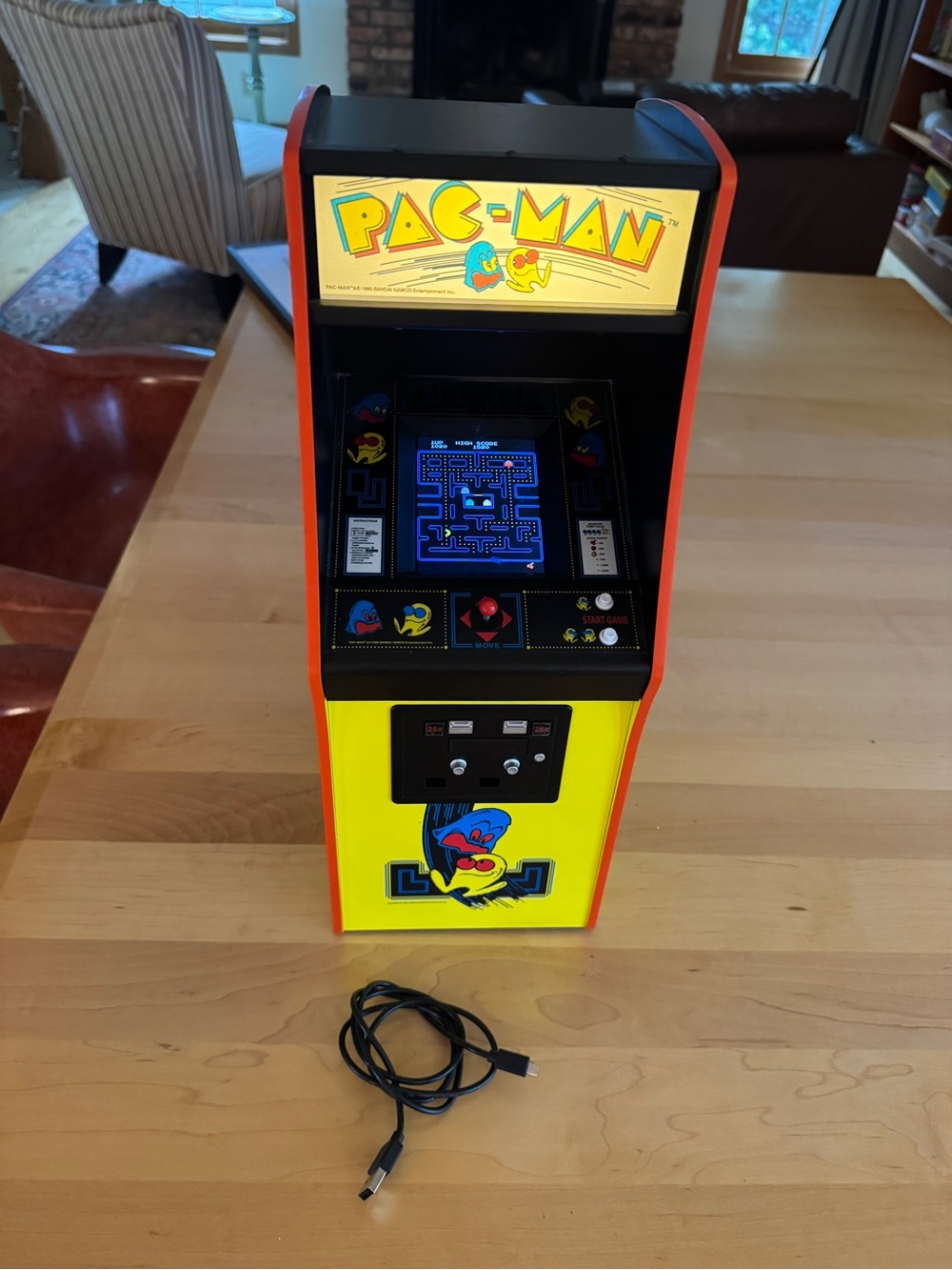 American Girl Courtney's PAC-MAN Arcade Game